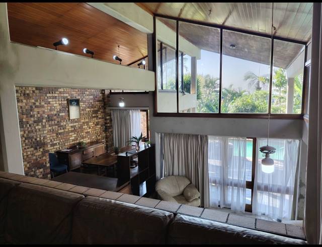 4 BEDROOM HOUSE FOR SALE IN RESERVOIR HILLS